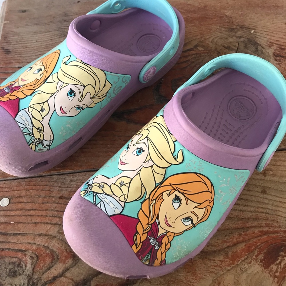 Frozen Crocs 12/13 Girl’s Shoes